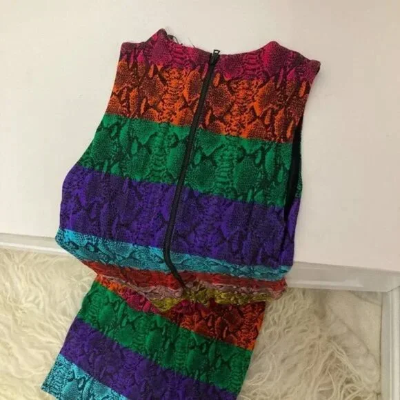 Alice + Olivia Delora Snake Print Stripe Sheath Dress - Picture 5 of 10